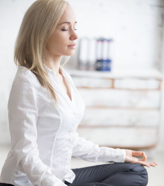 Séance de sophrologie collective en entreprise
